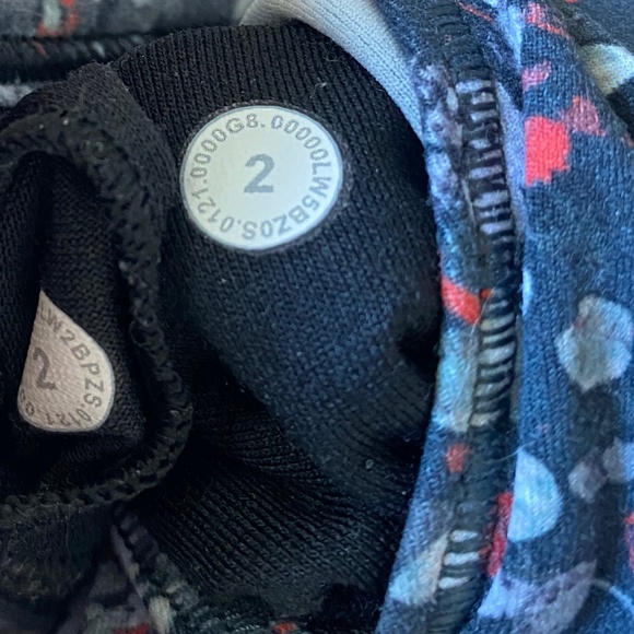 Lululemon Align Leggings/Y Flow Bra Set - Size 2 - Picture 5 of 5